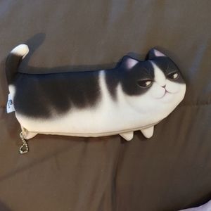 Coin Change Purse Long Cat Side Eyes
